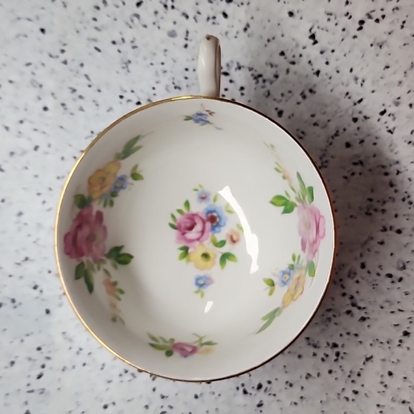 Royal Chelsea English bone china, Pattern # 3549A. Mint condition rare find . - Picture 4 of 6